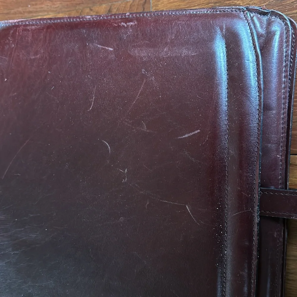 Leather laptop bag/briefcase